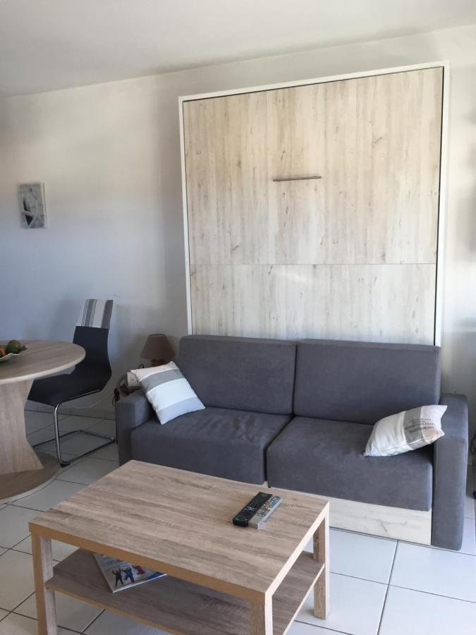 F2 Immeuble Les Pieds Dans L'Eau Apartamento Villeneuve-Loubet Exterior foto