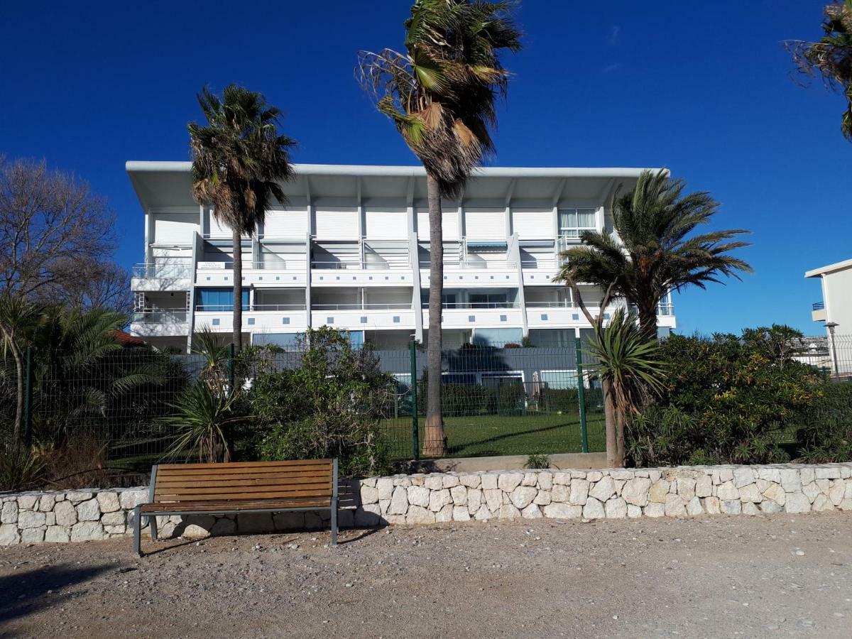 F2 Immeuble Les Pieds Dans L'Eau Apartamento Villeneuve-Loubet Exterior foto