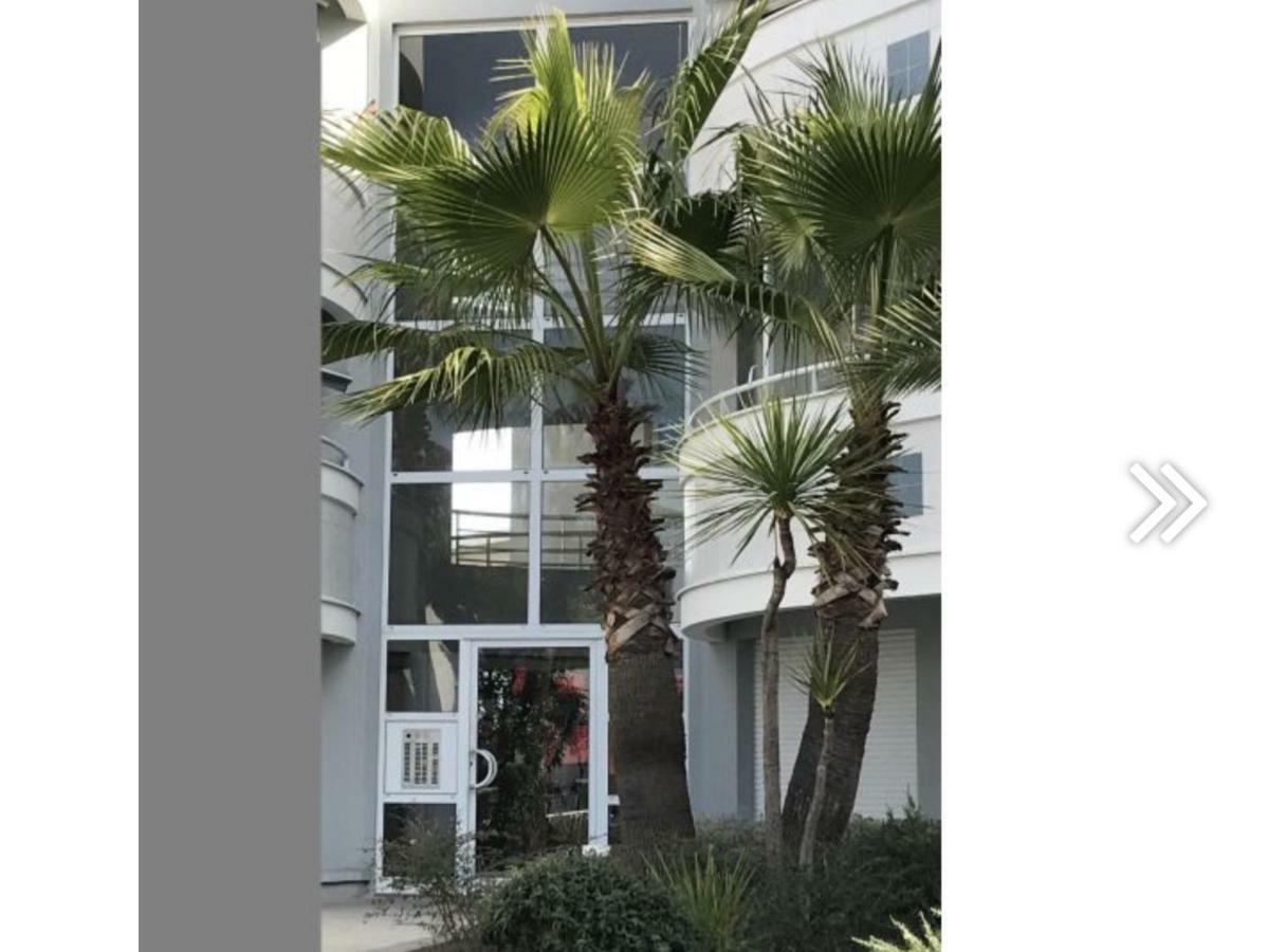 F2 Immeuble Les Pieds Dans L'Eau Apartamento Villeneuve-Loubet Exterior foto