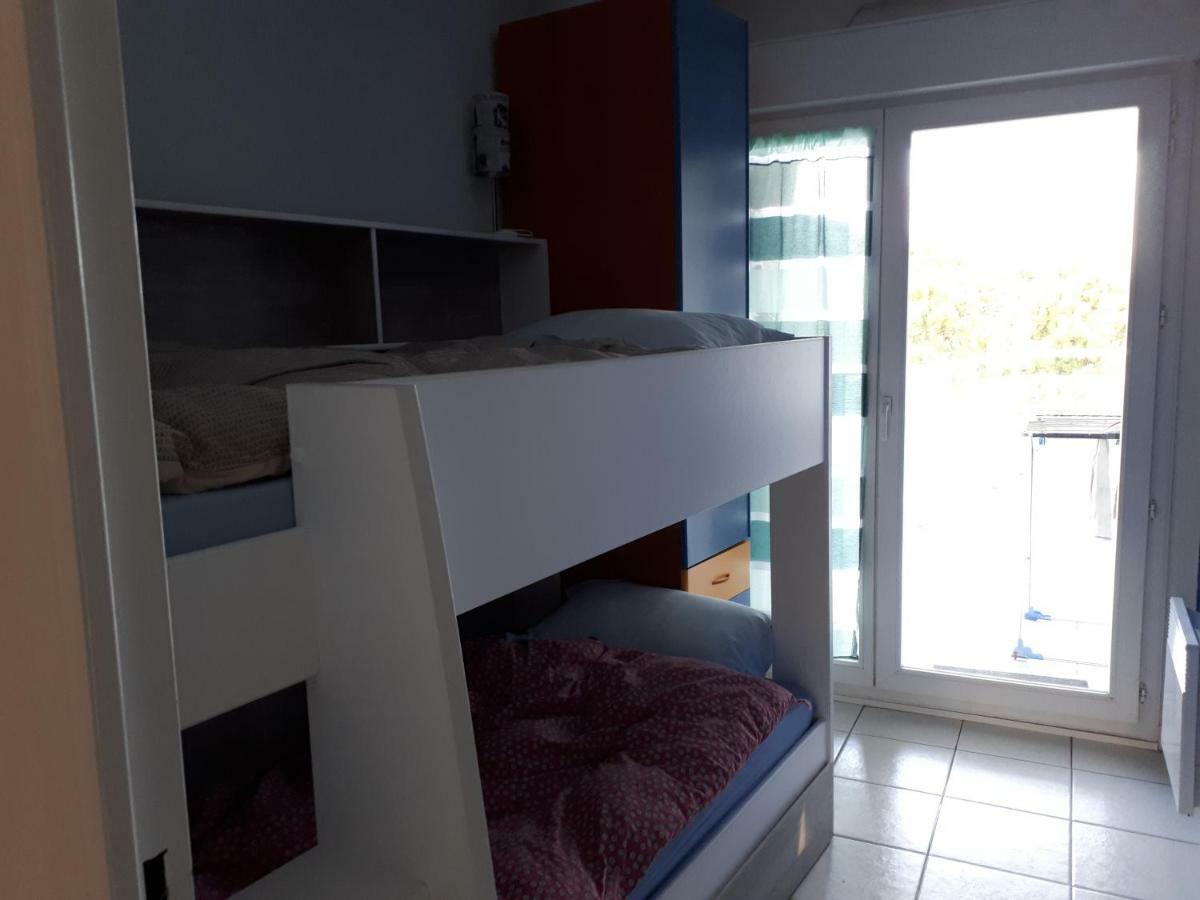 F2 Immeuble Les Pieds Dans L'Eau Apartamento Villeneuve-Loubet Exterior foto